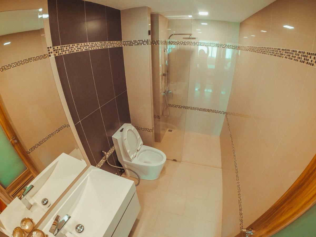 Club Royal Suites Pattaya Exterior foto